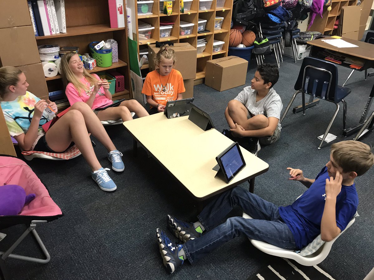 brookwood6th's tweet photo. 6th grade was inspired by 4th and 5th grade Spakedpeare Festival and are practicing for our own Roman Reader's Theatre! #Brookwoodpride https://t.co/Um2Bxo23IK