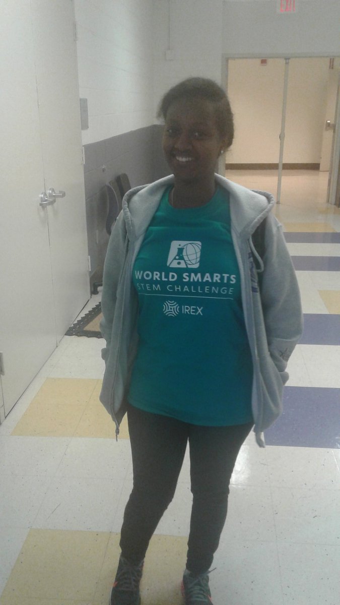 scottau190's tweet photo. One of @CardozoEC STEM superstars sporti g her @WorldSmarts swag https://t.co/9fBdbRFXb3