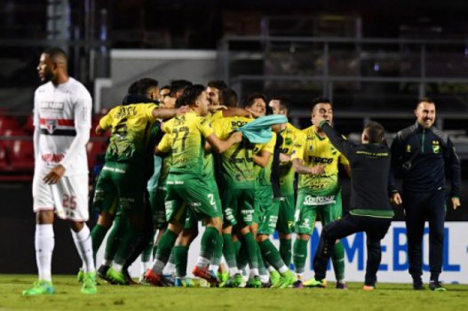 brunovicari's tweet photo. Quem é o culpado pelo cenário atual no Morumbi?
#bbceni #bbdiretoria #bbjogadores
13h, no #BBdebate @ale_espn @lbertozzi @jorgenicola https://t.co/s4ki5vXOWu