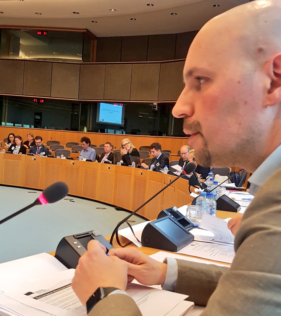 NetzwerkEBD's tweet photo. Einfach mal Lob an unser Brüsseler Team. Das proeuropäische Netzwerk wächst und wirkt! #EMImc the good lobby 4 Europe! https://t.co/FTucvdr4Zu