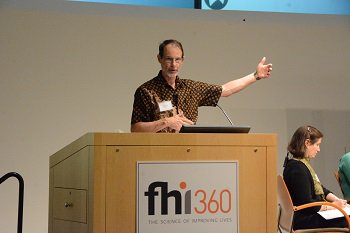 crowd_360's tweet image. When is a language &apos;ready&apos; to be used as a language of instruction?Paul Frank, @SILLEAD #LocalLang