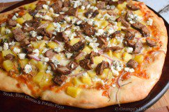 Steak, Blue Cheese and Potato Pizza dlvr.it/P7Grq3