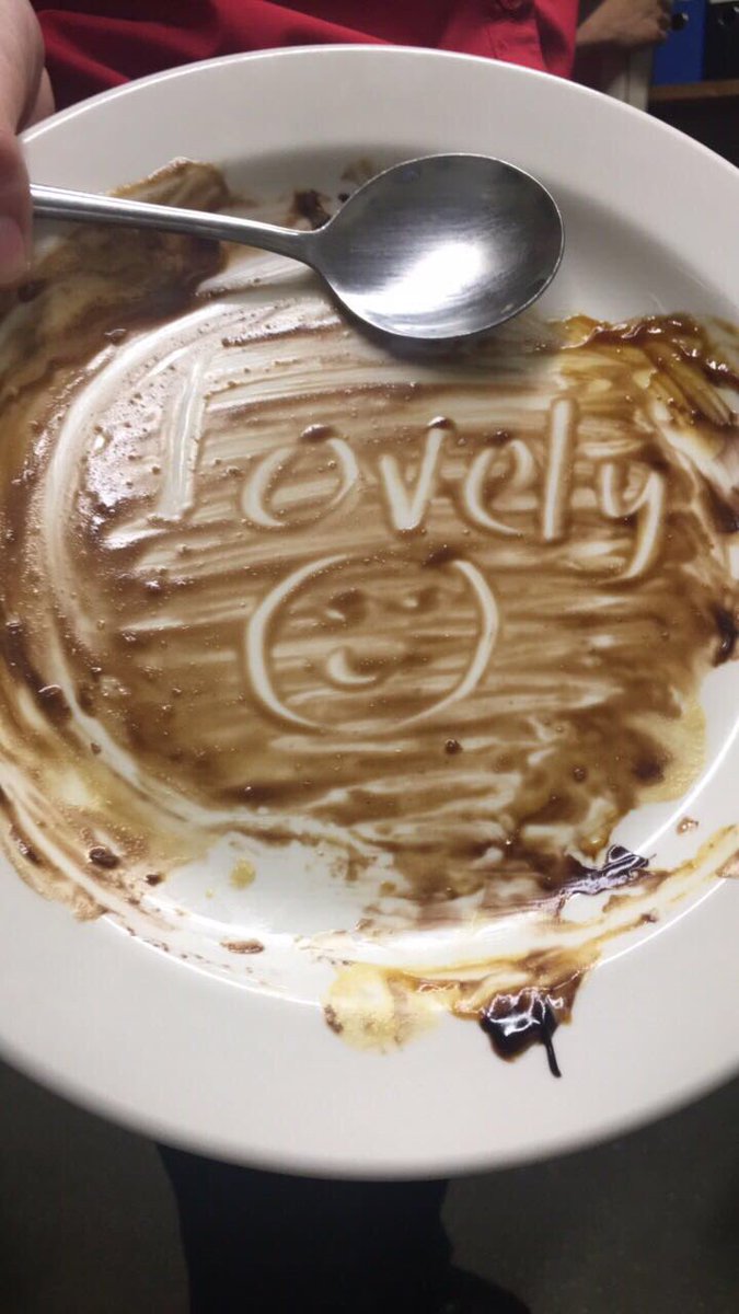 Nothing like a 2 for £2.50 dessert to put you in a good mood #sunnyday #browniebythesea @awood_01 <a href="/ianvance83/">ian vance</a>