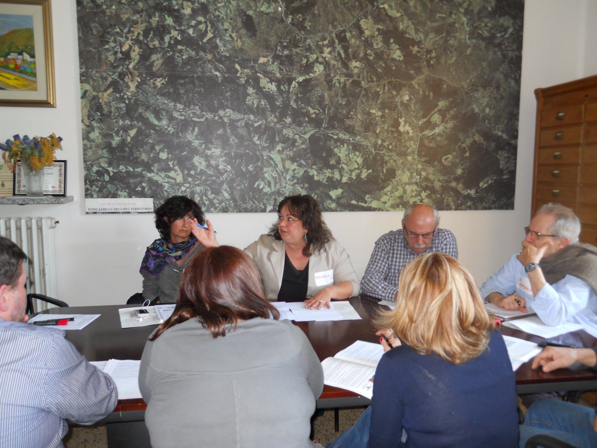 RifiutizeroUVSI's tweet photo. Ecco alcuni momenti del #Workshop #partecipativo tenutosi a #Monterenzio la scorsa settimana #RifiutiZero in Unione #riduco #recupero #riuso https://t.co/WdonKTh4le