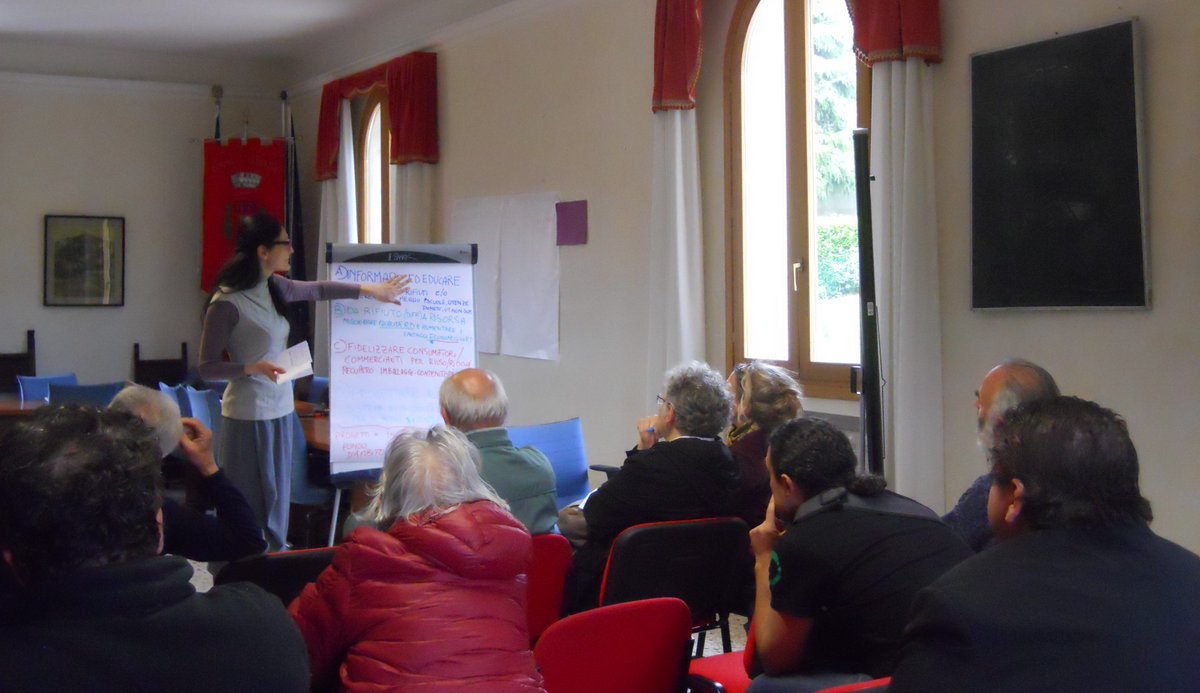 RifiutizeroUVSI's tweet photo. Ecco alcuni momenti del #Workshop #partecipativo tenutosi a #Monterenzio la scorsa settimana #RifiutiZero in Unione #riduco #recupero #riuso https://t.co/WdonKTh4le