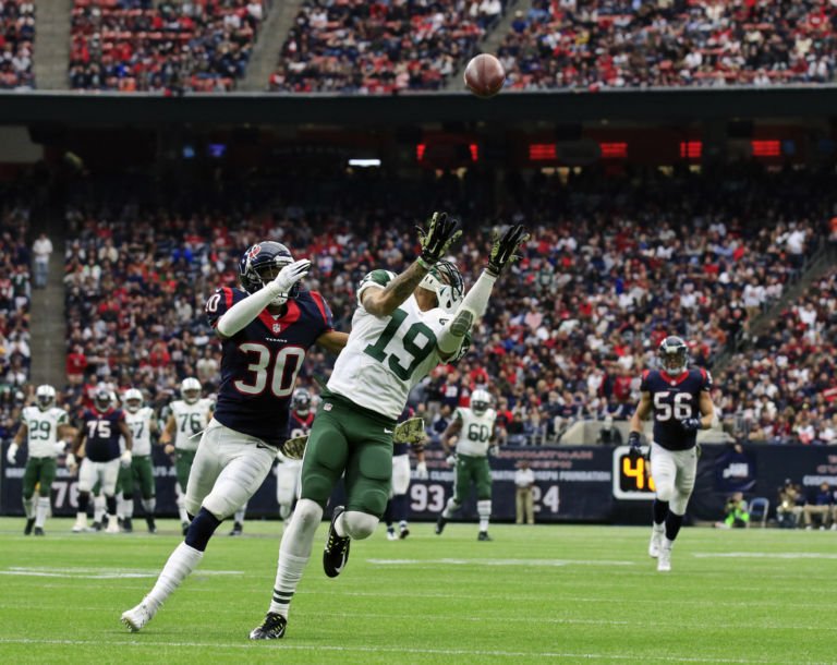 TheJetPress's tweet photo. Jets need to cut their losses with Devin Smith https://t.co/TyAvsEmXvk #NewYorkJets #DevinSmith #NYJets https://t.co/Jw8bzQXLn7