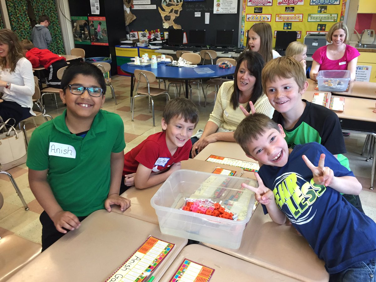 Mrs_Misera's tweet photo. Building boats for whale hunting.  Some boats held 60 fishermen!!! Thank you parents for helping with our STEM activities. https://t.co/8YSuyZdjav