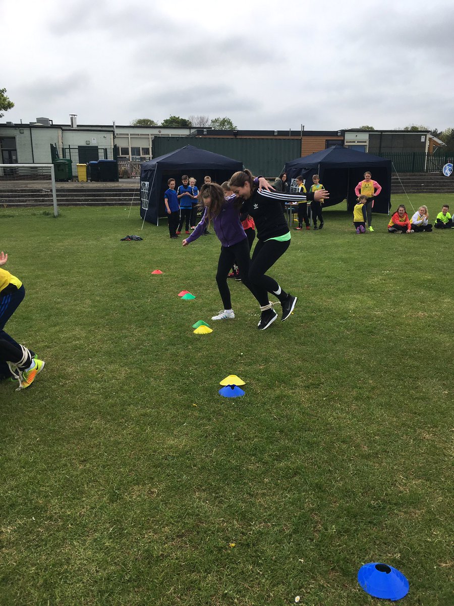 OustonPrimary's tweet photo. A fantastic week and well-deserved day of fun for our amazing Year 6! Races, bouncy castle, pizza and ice-cream!Have a good weekend! 👍 https://t.co/YZzd9ddL9X