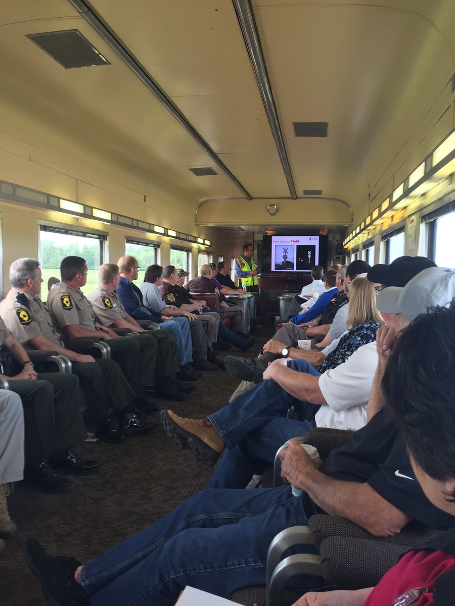 kristinbevil's tweet photo. Chip Pew discussing railroad crossing signage in Illinois with local law enforcement @IndianaRailRoad @olinational #seetracksthink https://t.co/gLsaFunrqB