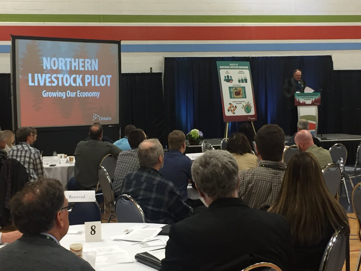 BeefFarmersON's tweet photo. President of #OntarioBeef @mattybowmanlea is talking #northernlivestockpilot and #CHE in #Timmins today. @BeefNorth https://t.co/xMWNxTCKGa