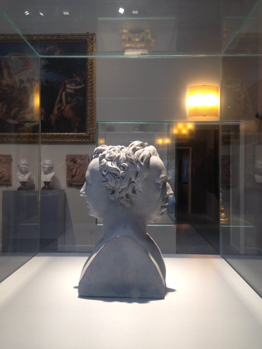 La_Carrara's tweet photo. Due volti in un dialogo per raccontare un'amicizia #museo40 #inspirationAC #accademiacarrara https://t.co/sB13ctFYI6