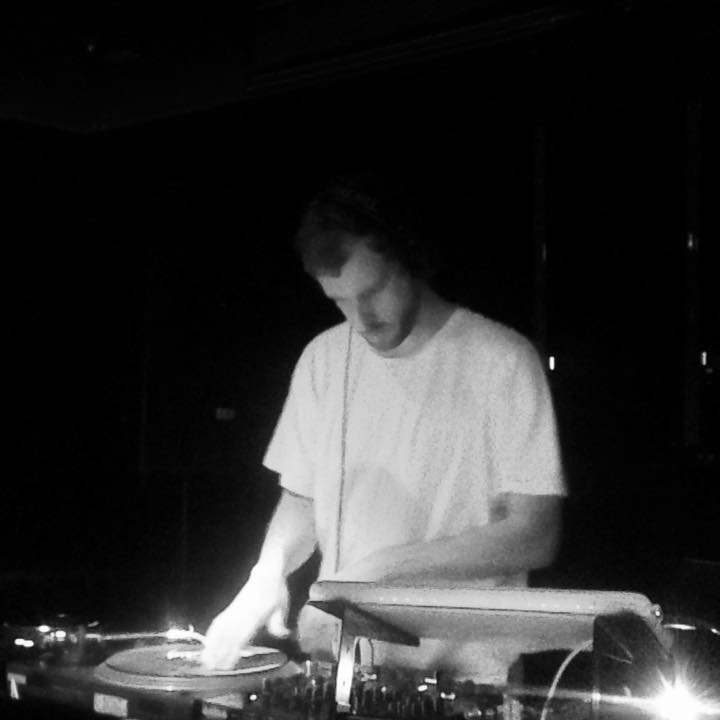 SUBconsciousBCN's tweet photo. Friday night #drumandbass flex with DJ Turbulent and Mc Stormy 🎵🔉🔥💥🎵🔉https://t.co/xPVte9KfzJ https://t.co/L7YMsZOTAI