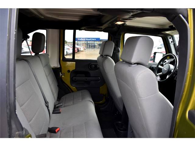 PollardUsedAveQ's tweet photo. Sail into the weekend in this adventurous 2008 Jeep Wrangler Unlimited! https://t.co/GEbPYYRBV1 #jeep #wrangler #unlimited #pollardused https://t.co/8bkcd1kfGO
