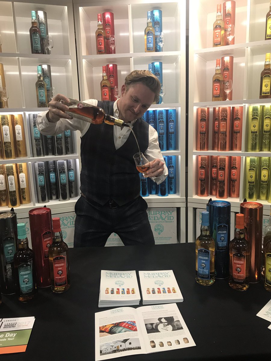 TheWhiskyLounge's tweet photo. Whisky with a touch of drama. Thanks to Dean from @Murray_McDavid for the show. #WhiskyWeekender #whisky #somethingsurprising https://t.co/rWq2OqXAuL