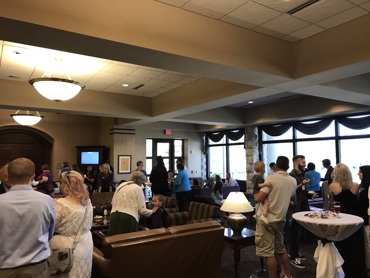 KState_Online's tweet photo. Welcome #KStateGlobalGrad's and guests to the Spring 2017 Graduation Reception. We're so glad you're here! https://t.co/qKPdwwyuen