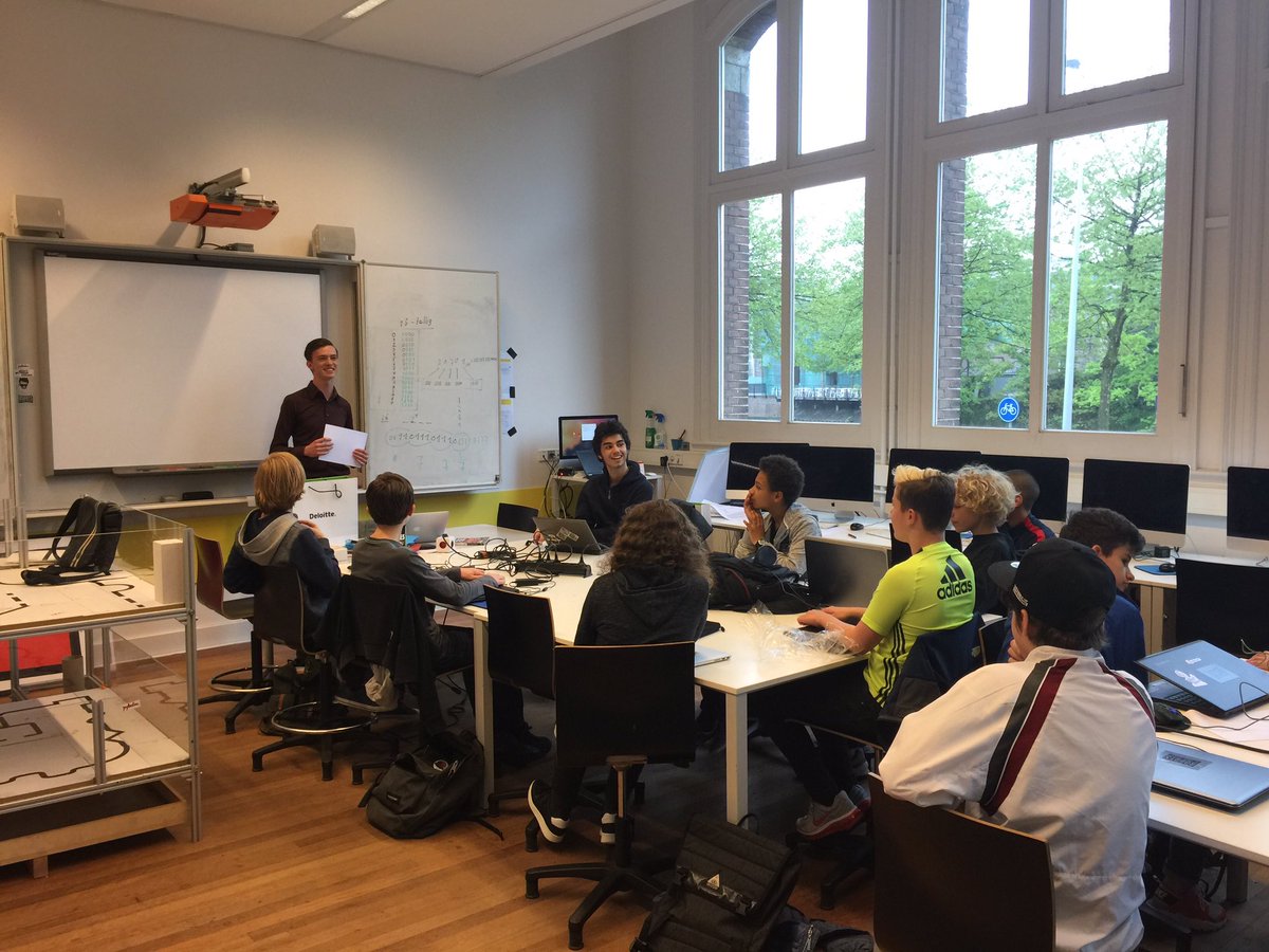 metiscoderclass's tweet image. Vandaag dan de prijsuitreiking: de beste #hacker van de #coderclass! @DeloitteNL