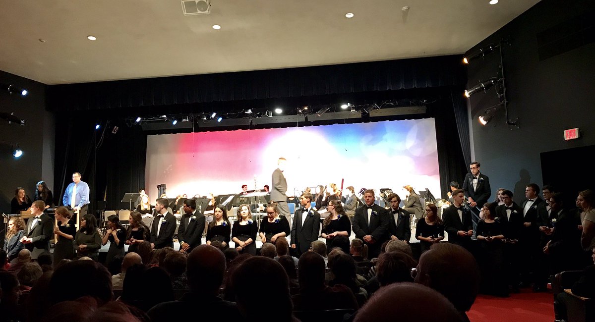 AprilK68's tweet photo. Dedication &amp; perseverance-a whopping 36 WHS seniors honored at the 2017 Spring Band concert @WHS_FineArts @Wheeling_Cats https://t.co/9r6x5L46OW