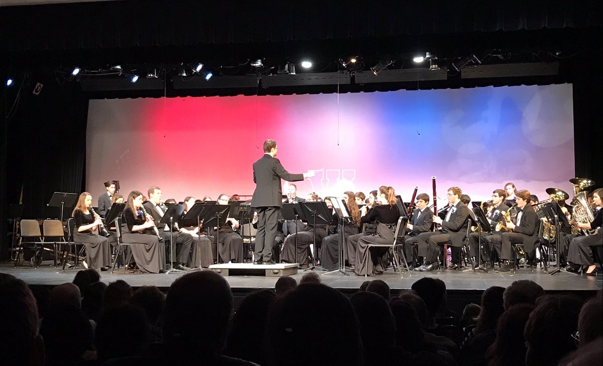 AprilK68's tweet photo. Dedication &amp; perseverance-a whopping 36 WHS seniors honored at the 2017 Spring Band concert @WHS_FineArts @Wheeling_Cats https://t.co/9r6x5L46OW