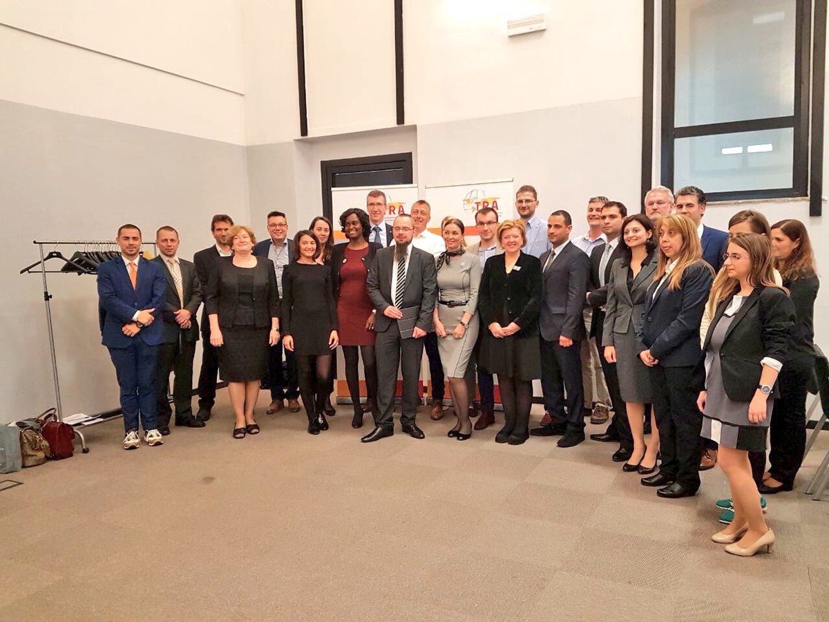 StudioCassinis's tweet photo. Say cheese! πFoto di gruppo finale a #TRA2017, dopo l'elezione del nuovo Board. Grazie a tutti per essere venuti a Milano! https://t.co/YbL83AUxLz