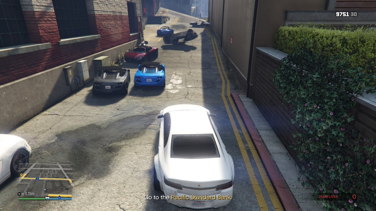 railer5516's tweet photo. Jus driving to the pacific standard bank and i run into this... #rockstarlogic #gtaproblems @Dat_Saintsfan https://t.co/EBlJPfhp1M