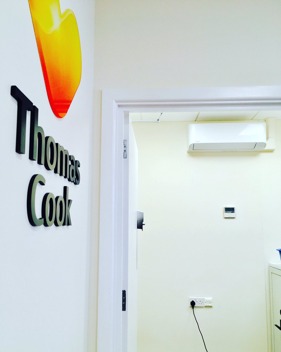 ValleyMechUK's tweet photo. #airconditioning #heatingcooling #mechanicalengineers #thomascook #shopfitting #refurbishment #refurb https://t.co/MLQffxrz9E