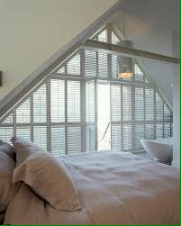hauscardiff's tweet photo. We love a challenge and can transform your unusual shaped windows from a nightmare into a dream #blinds #shutters #electrictrack #experience https://t.co/fsogLcXOaN