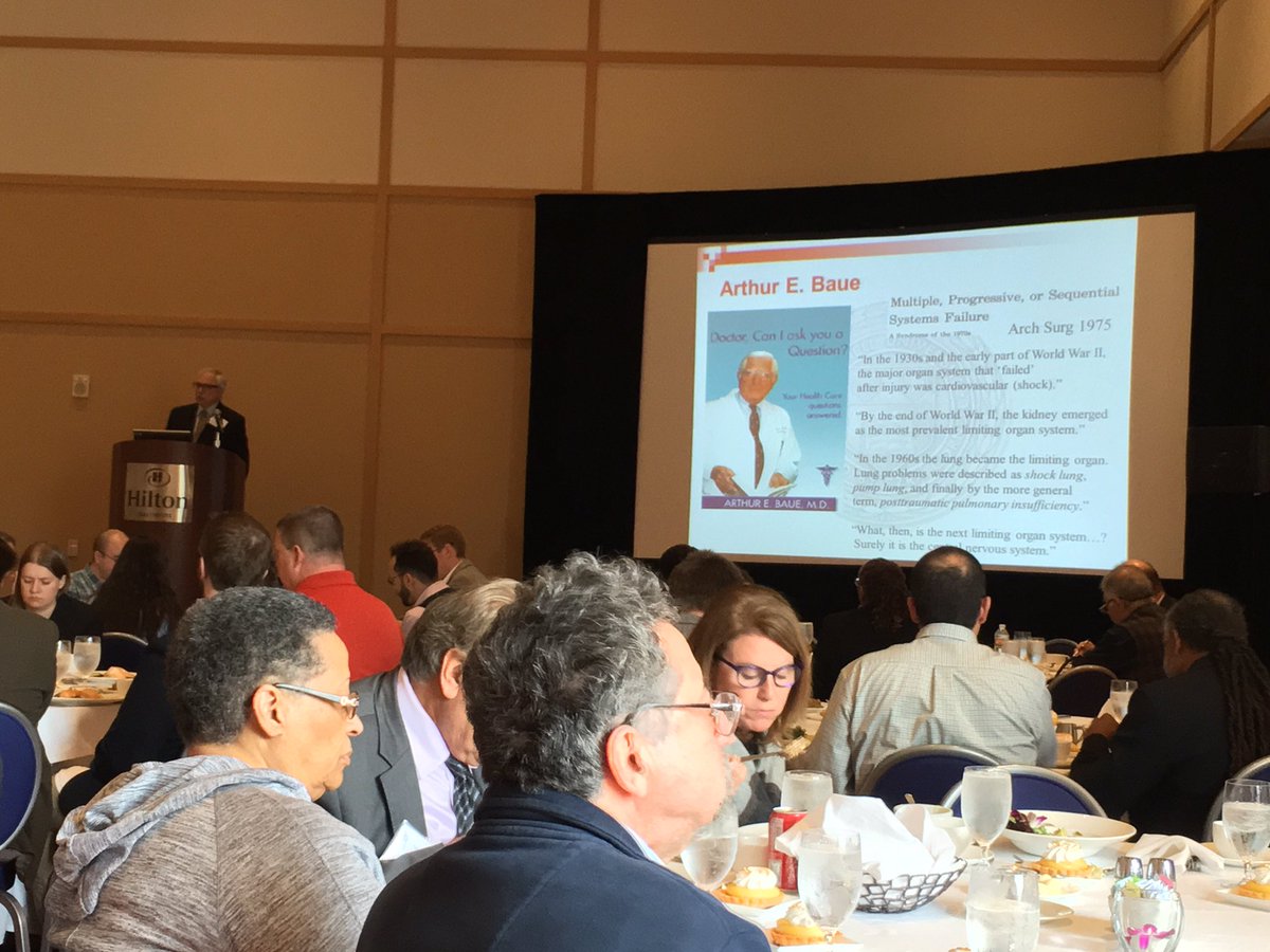 elliotthaut's tweet photo. "Humans only designed to live long enough to procreate." Reason for organ dysfunction in old age. @PhilipBarie #pcpacs17 @smhenry59 lecture https://t.co/btSNErWAu2