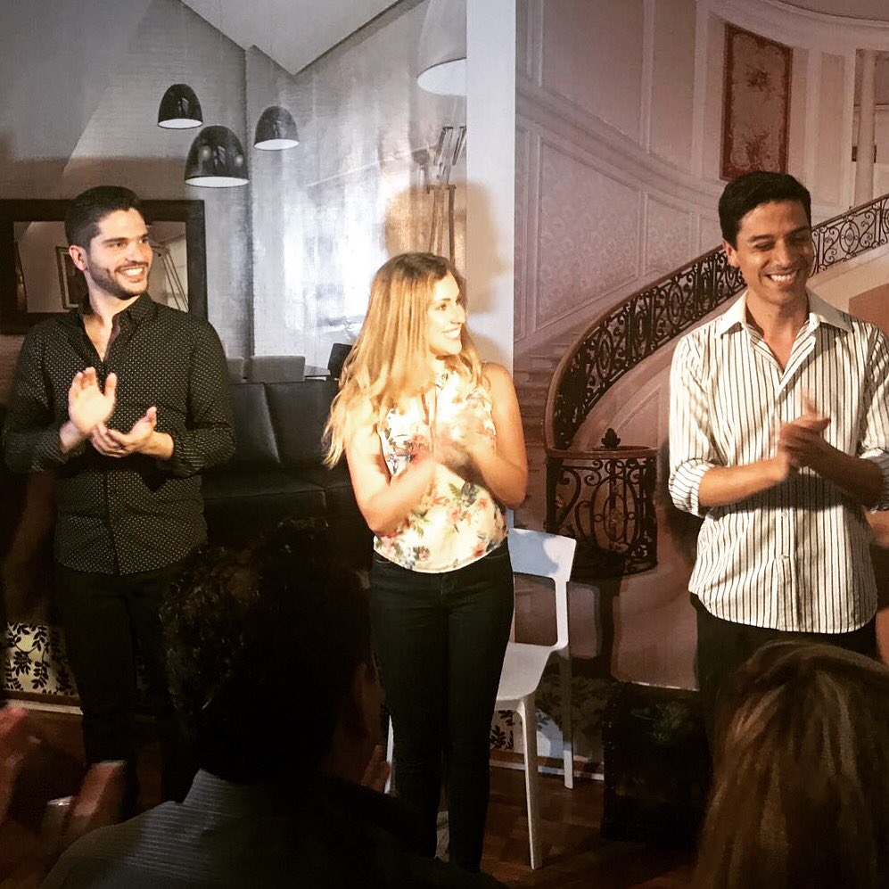 EnriqueMadridM's tweet photo. Sigan festejando a sus mamás y vayan al musical @YcomoEselTC en @TeatroEnCorto #Coyoacán c/canciones de Mijares, DeVita, Emmanuel, Raphael.. https://t.co/qctcsPEVeE