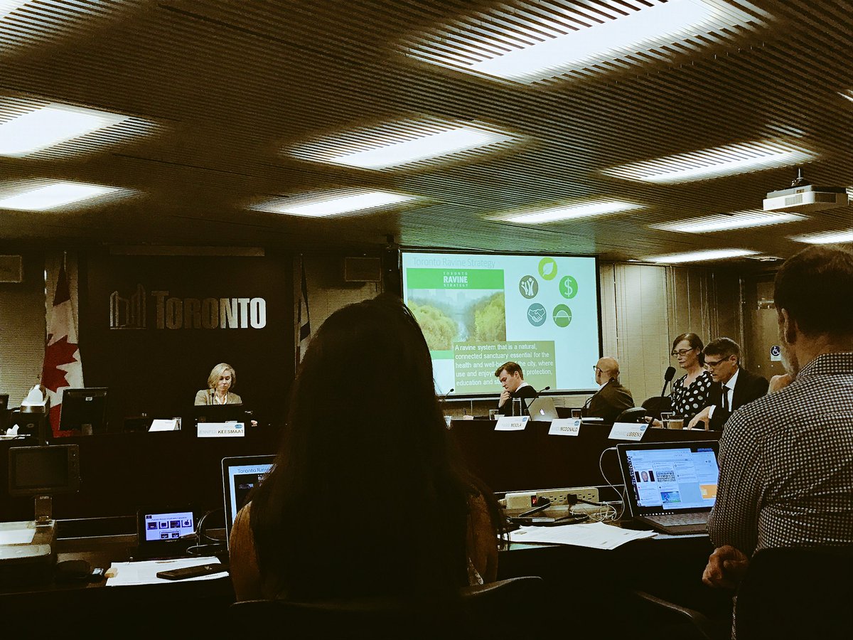 NazilaAtarodi's tweet image. Explored the exciting topic of #CityofTO&apos;s #BiodiverseTO at #CProundtable through experts&apos; various lenses w/ @jen_keesmaat today @CityPlanTO