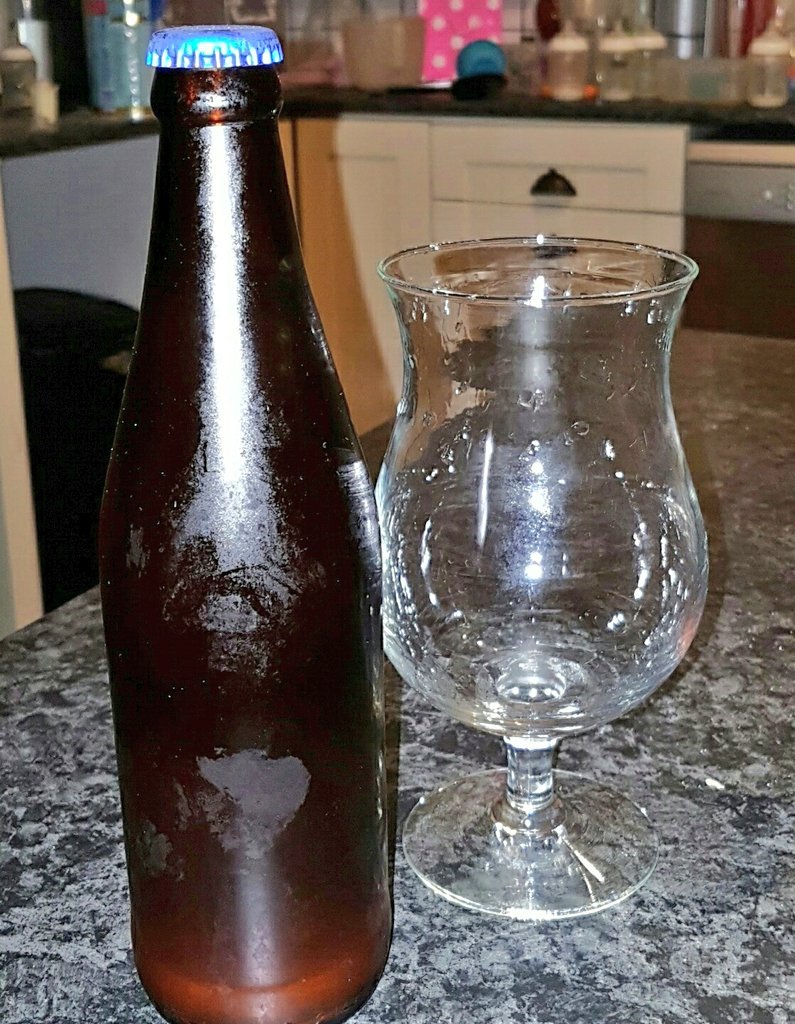 About to taste my first "Wife's" Berliner Weisse