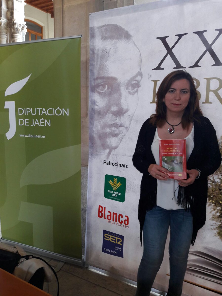 Libreros Jaén tweet media
