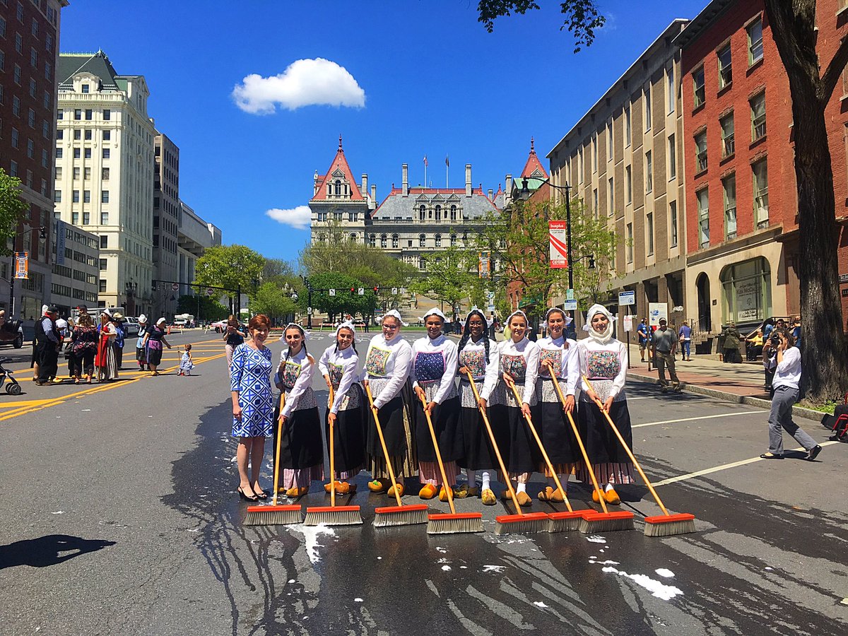 Officially kicked off #TulipFest weekend at the annual street scrubbing earlier today. Hope to see everyone at Washington Park this weekend!