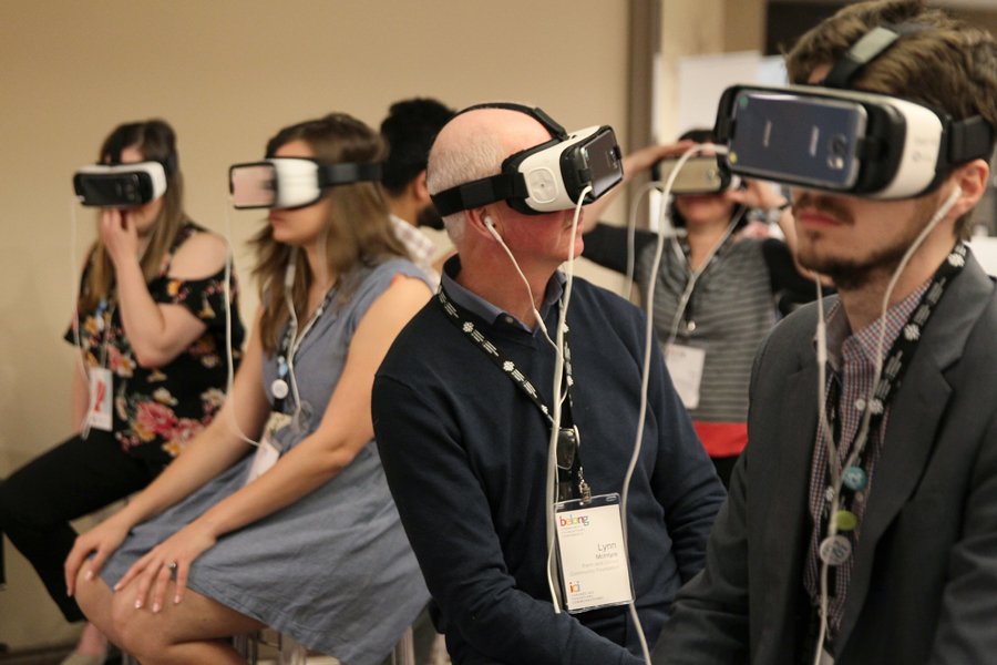 If you have a few minutes, be sure to check out <a href="/Manulife/">Manulife</a>'s VR experience about a refugee camp in Jordan! #Belong2017