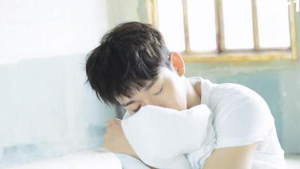 ManongKJD's tweet photo. matutulog na si manong jongdae, goodnight! https://t.co/vv6p3lAvpH