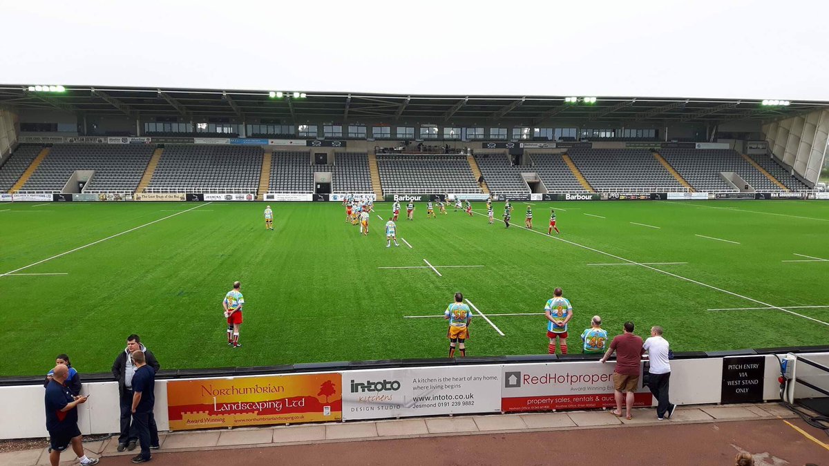 LiveSportsFM's tweet image. 🏉LIVE NOW: Newcastle Thunder vs Toronto Wolfpack with Mick Gledhill &amp;amp; Pete Dutton on livesportsfm.co.uk/player.aspx #WolfpackLive 🏉