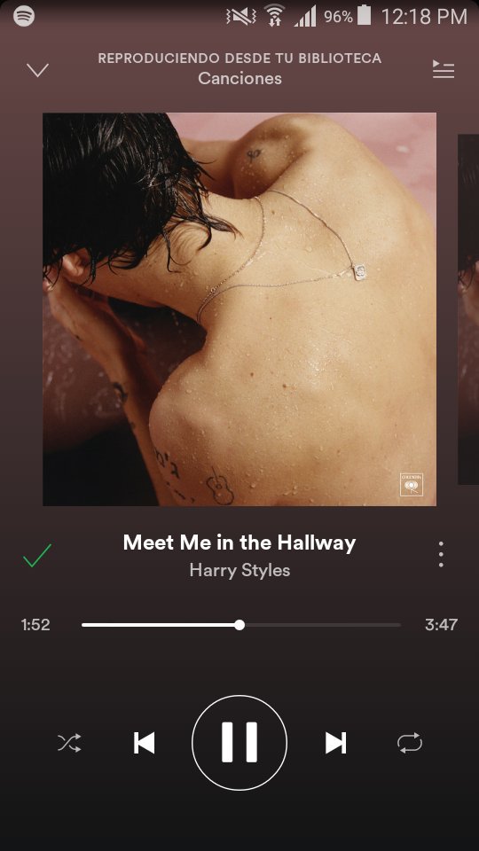 BATMANKING112's tweet photo. #HarryStylesEnMexico #HarryStylesConExa https://t.co/jolxDm3Hex