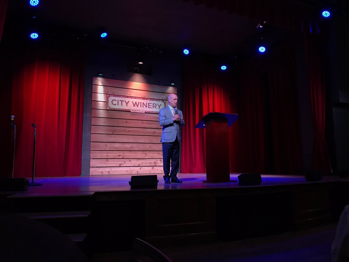ScottHamilton84's tweet photo. Thank you, #Nashville, for supporting @TeamScottCARES as we introduce our 2nd annual An Evening with Scott Hamilton &amp; Friends Gala! https://t.co/Xc2W6VLKdb