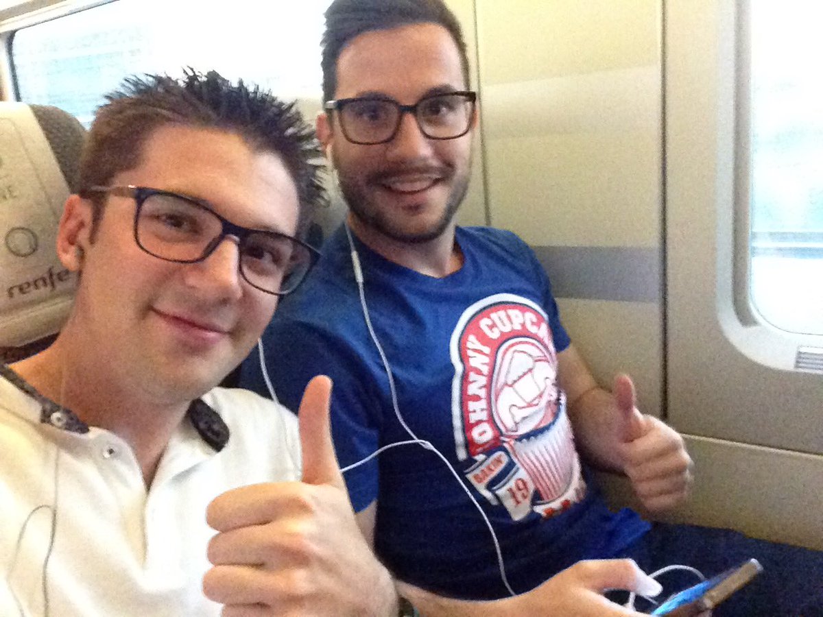 Rumbo a Madrid con <a href="/charlie_brownie/">Charlie MC</a> Mañana toca <a href="/JSDayES/">JSDayES</a>