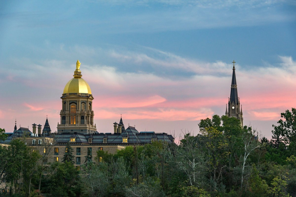 NotreDame's tweet photo. As the sun sets on another academic year we wish our students a fond farewell, safe travels and a happy summer! https://t.co/XcuXGzXs8z