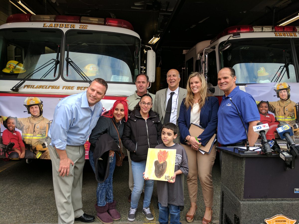 PhiladelphiaMDA's tweet photo. Great morning at #Engine20 with @IAFF22, @ThielAdam, and #CouncilmanSquilla at the #FTB kickoff! https://t.co/rn9572tbLZ