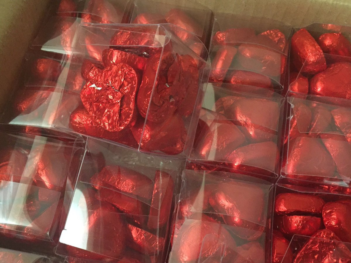 Thank you SO much to Stewart at <a href="/PignMixSweetCo/">“Pig n Mix” Sweet Company</a> for these lovely boxes of heart sweets for our event tomorrow at <a href="/stationPKB/">stationpubguiseley</a> 10:30am ❤️