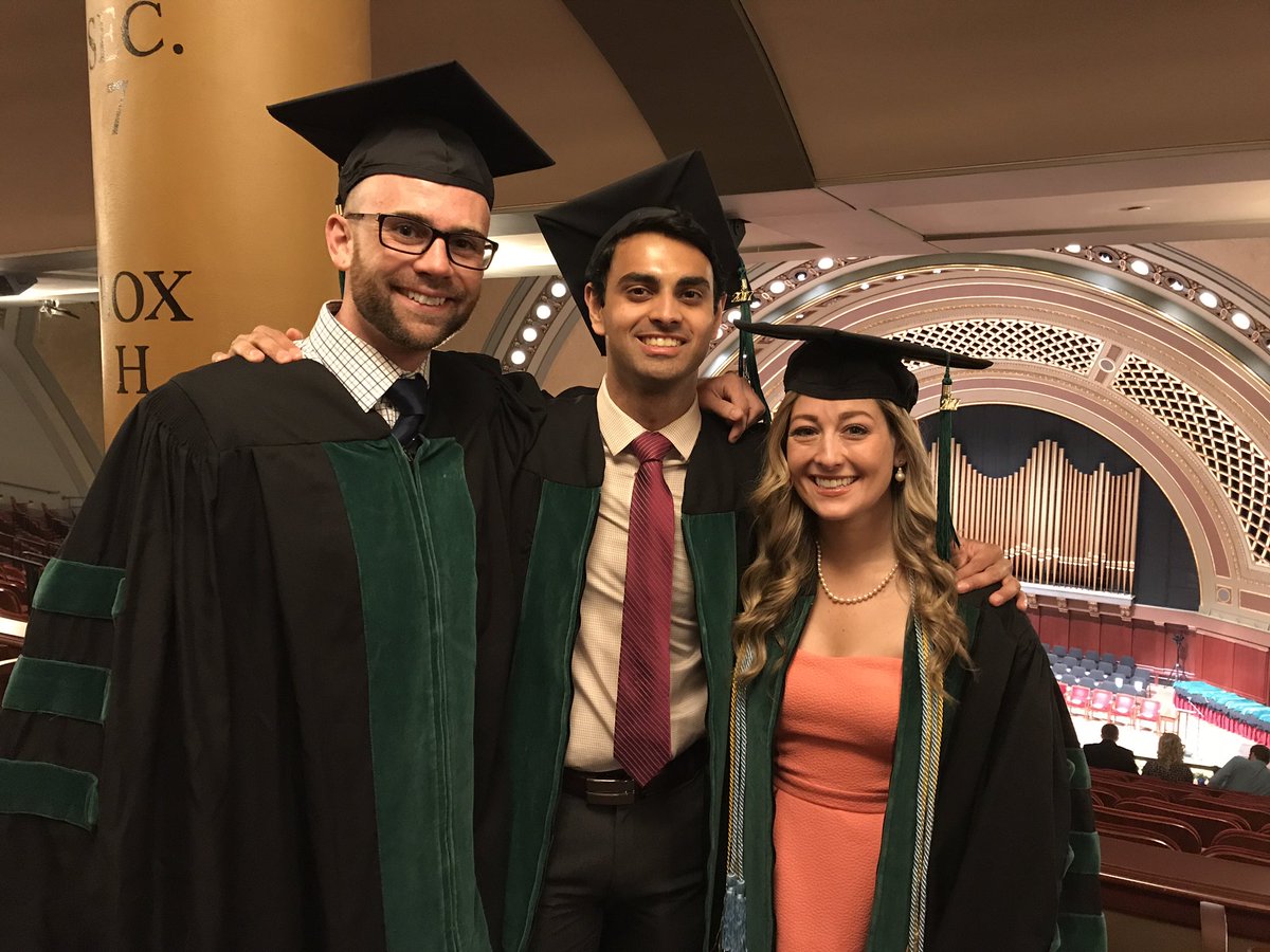 umichmedicine's tweet image. Officially physicians #GoBlueMed #MGoGrad #Class2017
