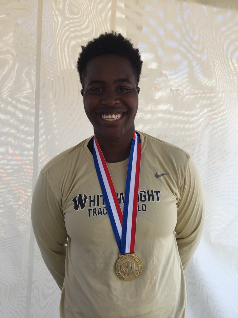 JasonDellaRosa's tweet photo. Zada Swoopes Class 3A shot put gold medalist https://t.co/YFgYm5Xlks