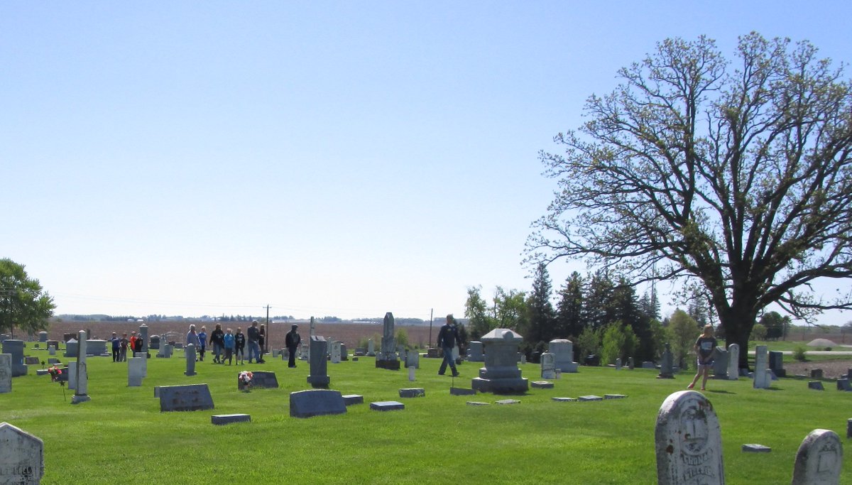 Laura Ingalls Museum tweet media