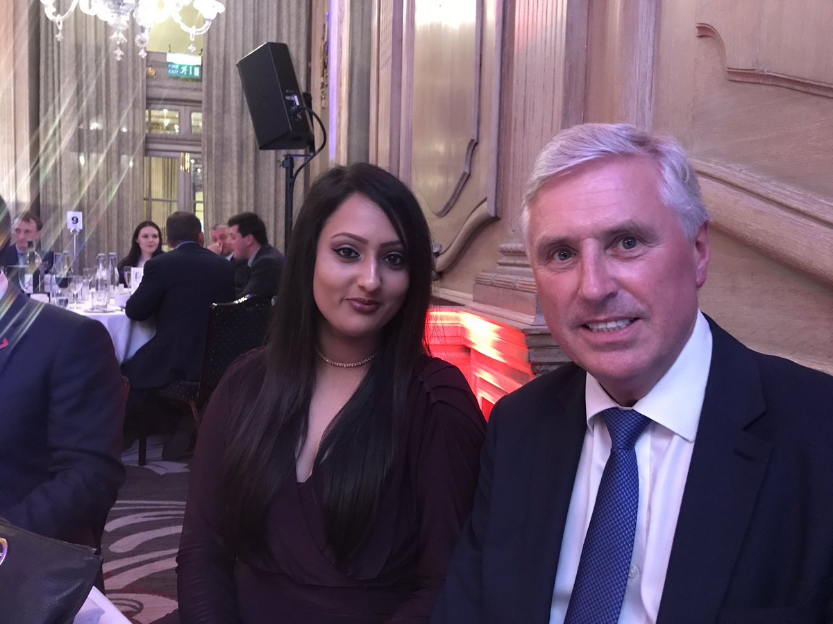 aceestateagent's tweet photo. @naea_uk @PropertymarkUK @DavidMackieUK #property awards just starting #London good luck to all up for an award tonight ! https://t.co/2vm1U6bfhW