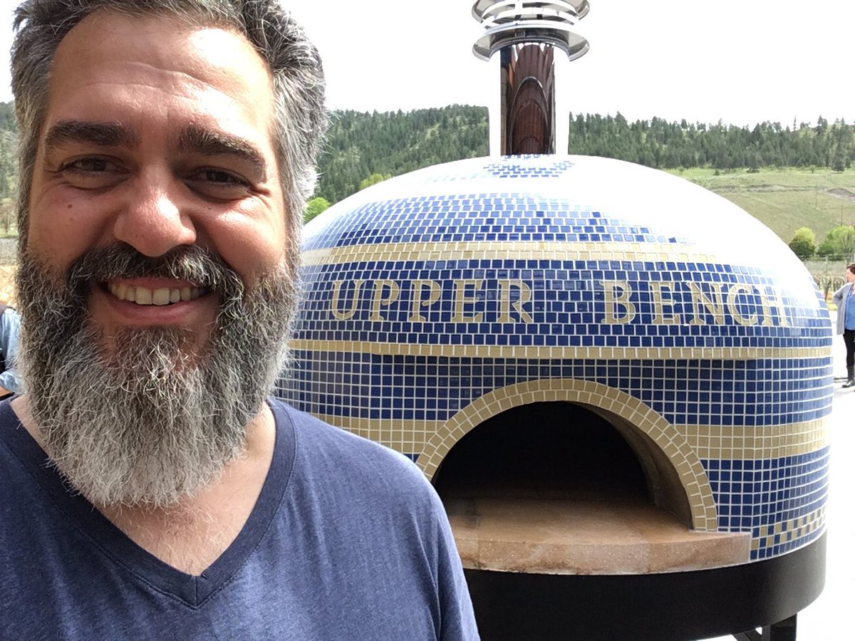 ImmediaColumbo's tweet photo. @upperbench oven is HERE!!!!! https://t.co/cWyXnLoRR3