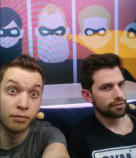 lestreamFR's tweet photo. Nos Indestructiboys sont en mission dans #TheOldGen
https://t.co/WlDteuNhyY ! https://t.co/FvPR1aAquG