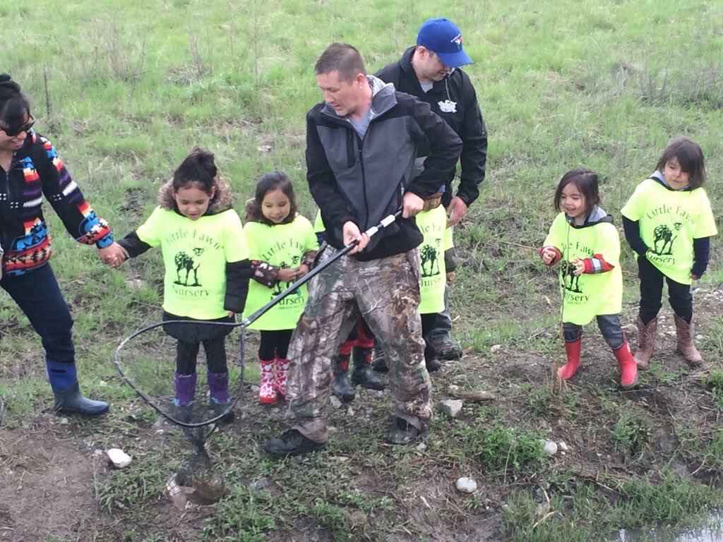 Stkemlups_SSN's tweet photo. #Secwepemc #Stewardship sharing the values of conservation, food, social &amp; ceremonial practices #Pipsell #JackoLake #IndigenousKnowledge https://t.co/Dw5VsVWQdo