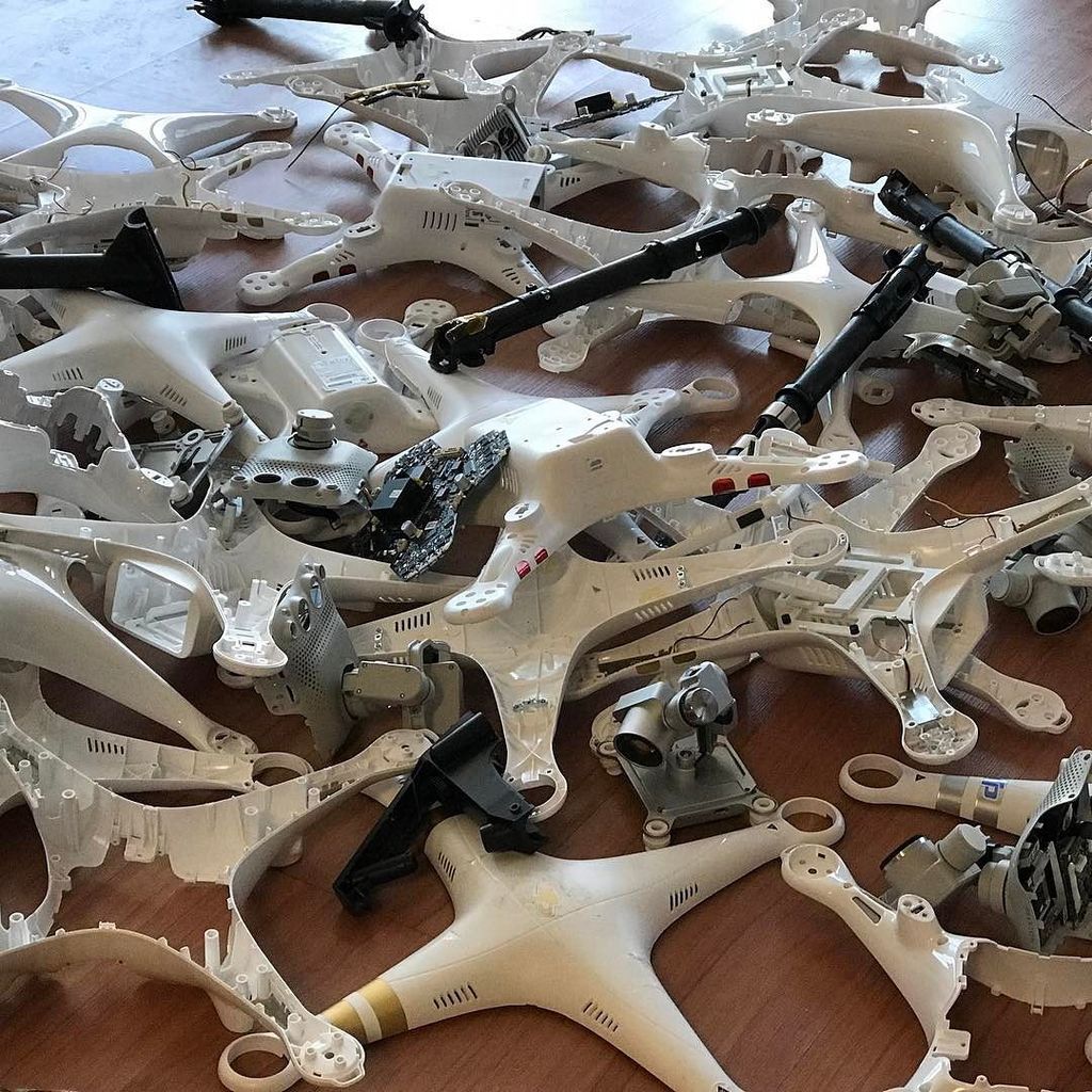 Aerialpixels's tweet image. A typical Friday at AerialPixels aka "Drone Repair Central." Apparently obstacle avoidance isn't a definitive solution for new pilots. Chec…