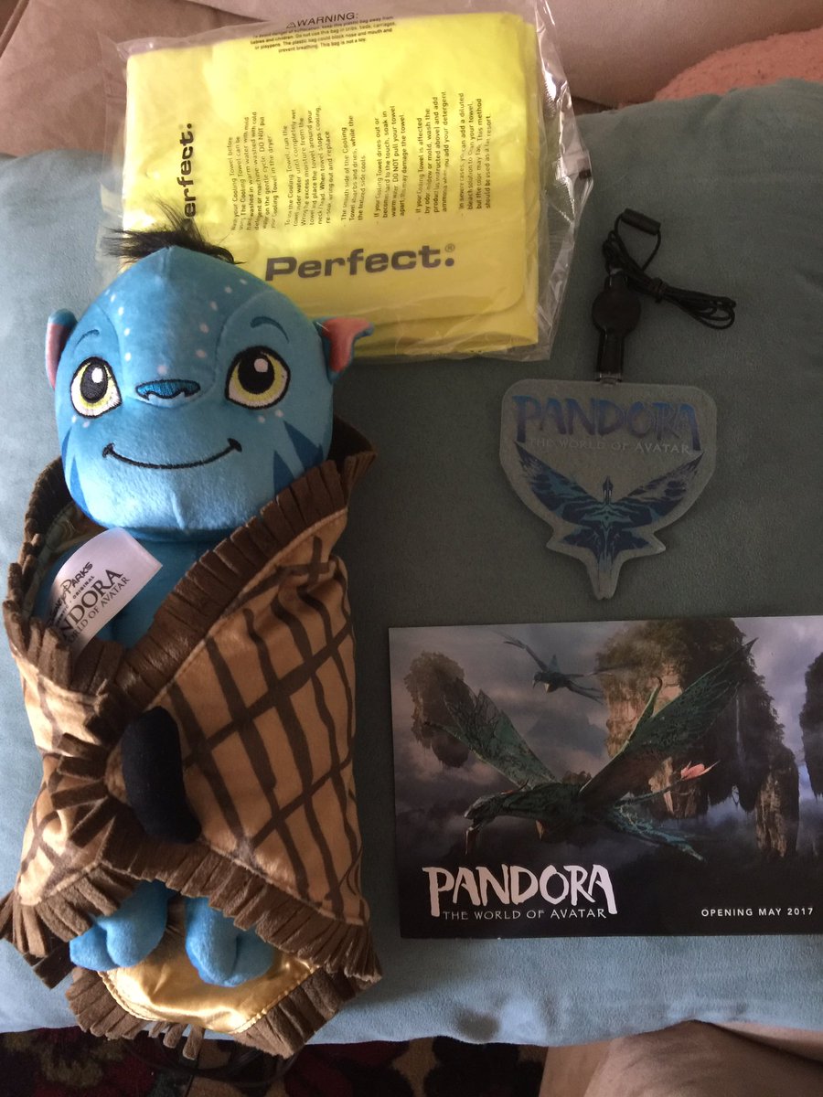 mainstreetmouse's tweet photo. Goodies from today! #VisitPandora #Pandora #animalkingdom #tmsm Thank you @WDWToday 💙💙💙 https://t.co/y3Mwyqbjbk